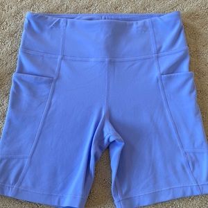 Bike shorts with pockets